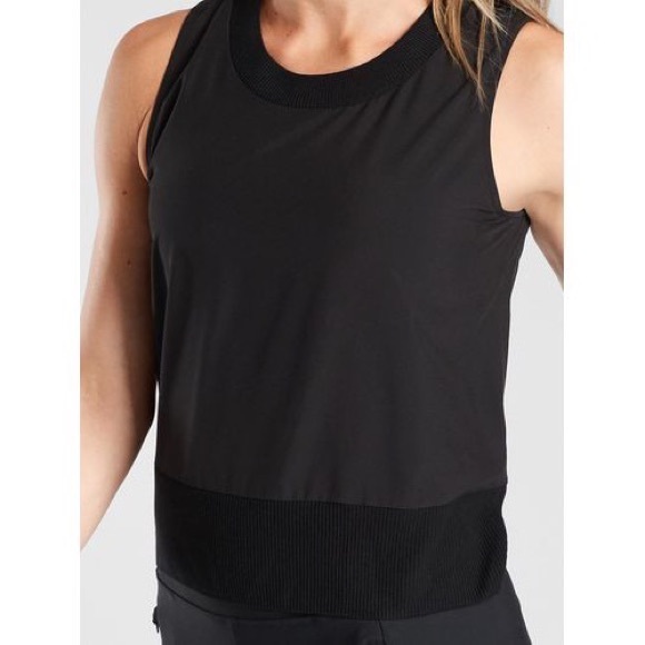 Athleta Tops - Athleta • Zephyr Shell Black Crew Neck Tank Top